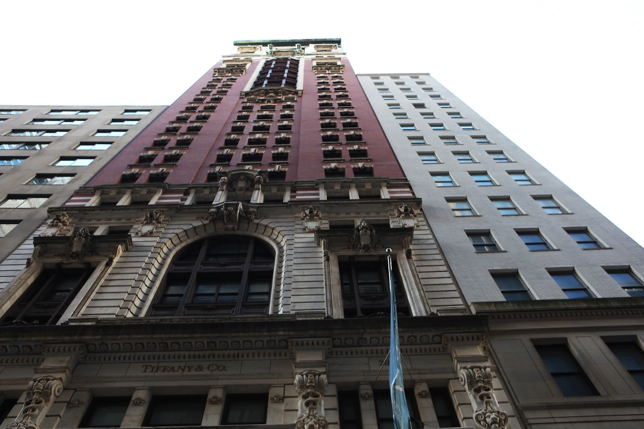 티파니 엔 코 빌딩.JPG