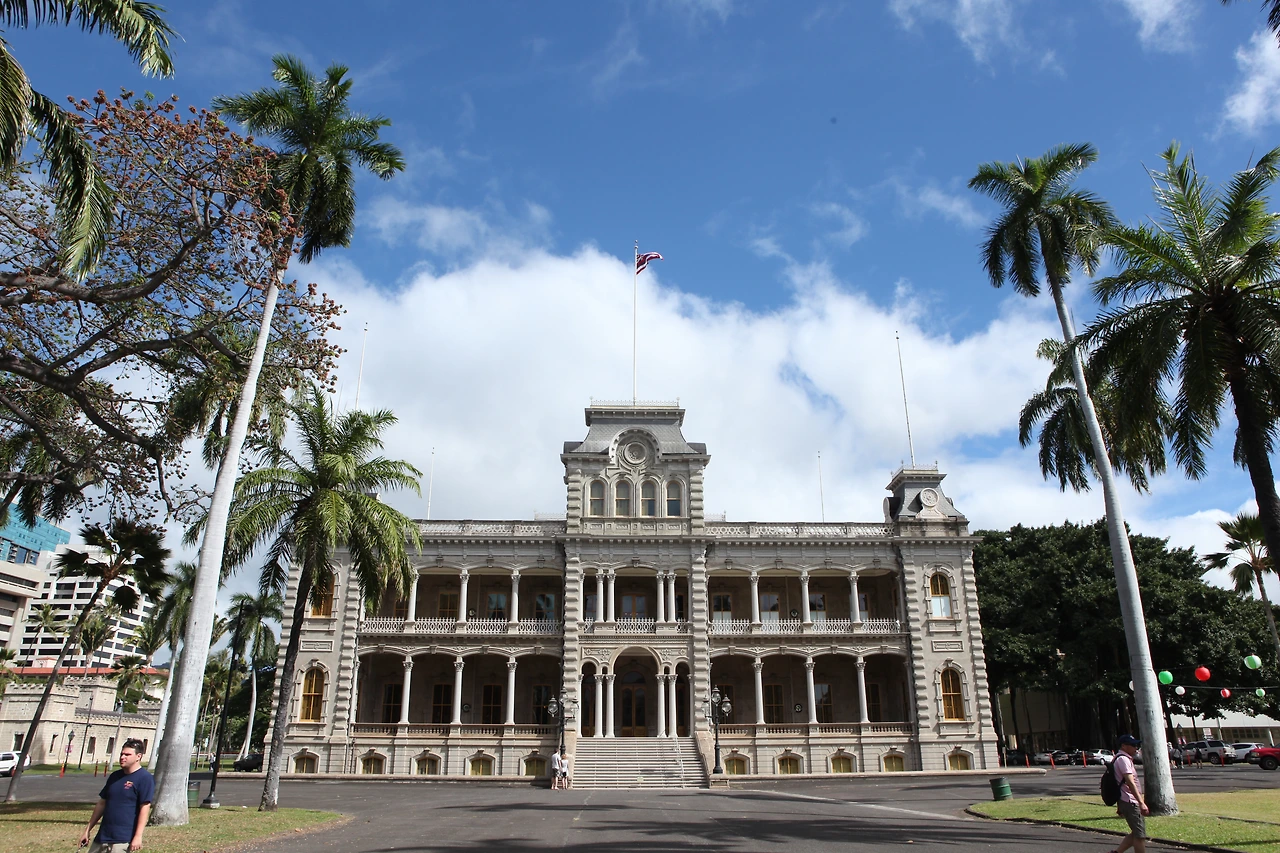 4. 이올라니 궁전은 미국식 피렌체 양식이다..JPG