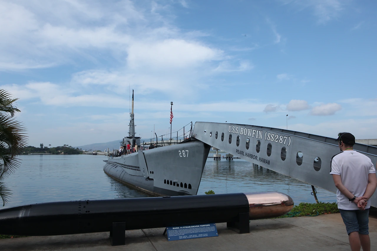 3. 보우핀 잠수함은 표 사서 바로 들어갈 수 있다..JPG