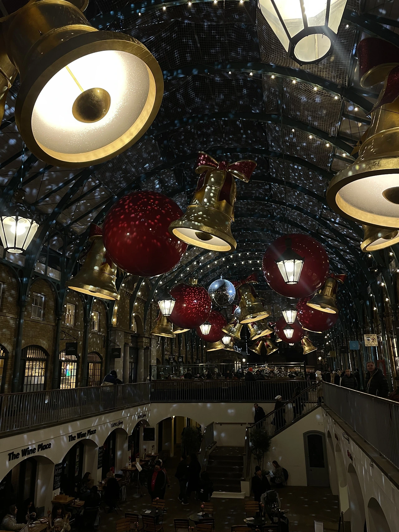 런던 크리스마스.HEIC