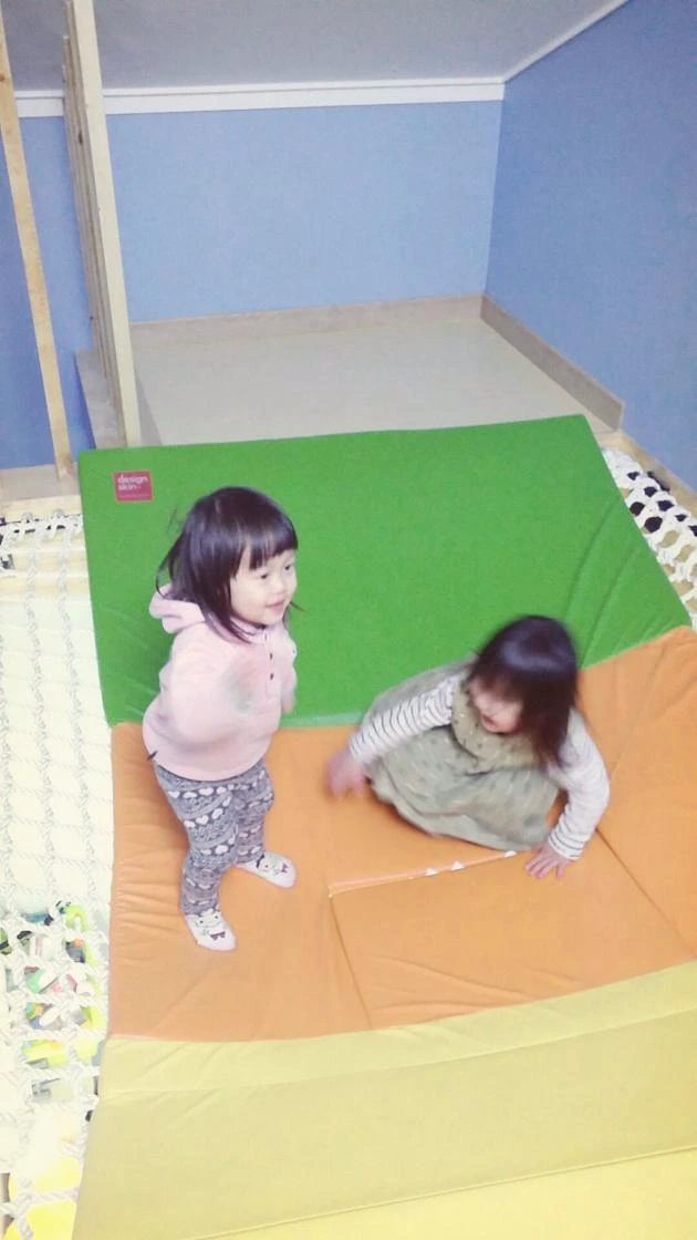 2340E73956BDF1E608F2DA