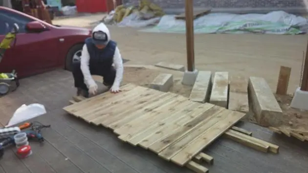 2516244C56925E6133C6C4