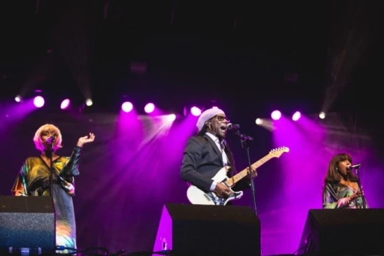 Roots-Picnic-NYC-by-Pip-Cowley-2016-5362-726x484.jpg?type=w3