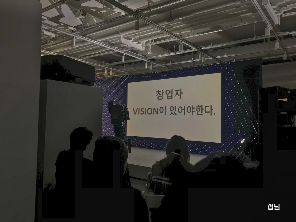 KakaoTalk_Moim_5tKgpEkONfbeprAMOuueaG5trn63Ad.jpg?type=w966