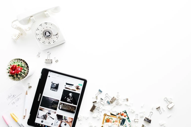 brooke-lark-609902-unsplash.jpg?type=w773