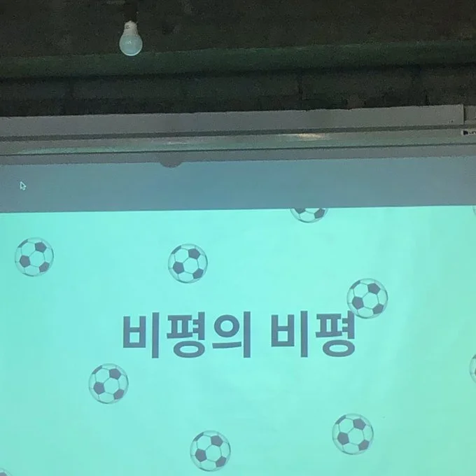 EI1435JU8AApl_D.jfif