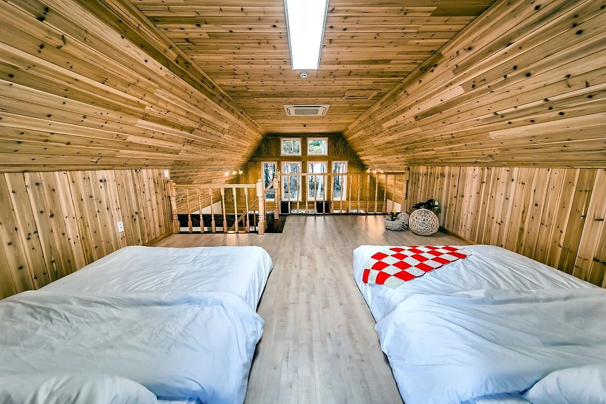 Jeju_Aewol_Browncabin_3.jpg?type=w1200