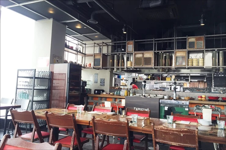 %ED%98%B8%ED%85%94%EC%B9%B4%ED%91%B8%EC%B9%98%EB%85%B84.jpg?type=w740