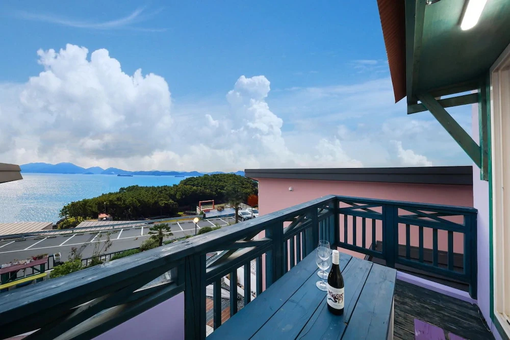 3. Korea_Namhae_Soulmate Pension_Balcony.jpeg