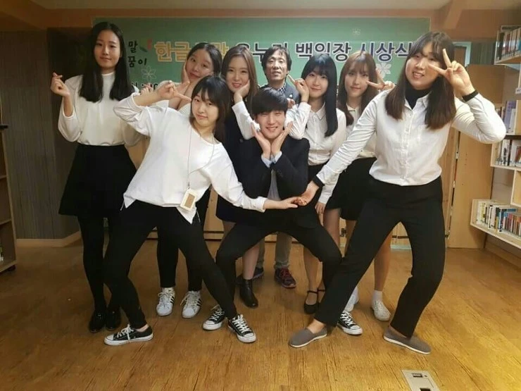 21569548585C7EB636DD52