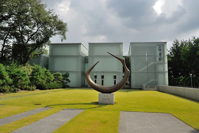 241AC13C57AC38323444FB