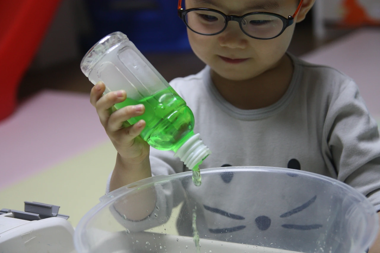 쏟아지지않는물병 05 (2).JPG