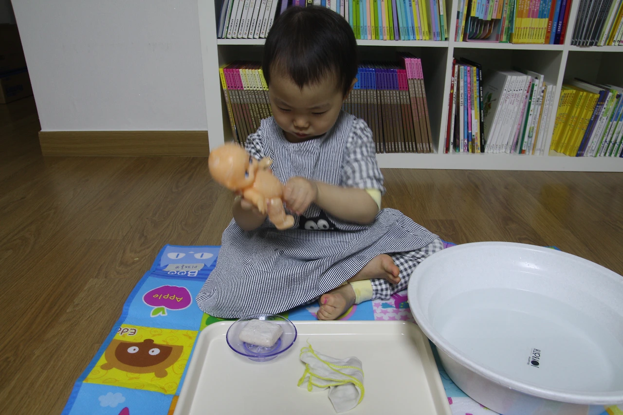 150514 인형 닦기 069.JPG