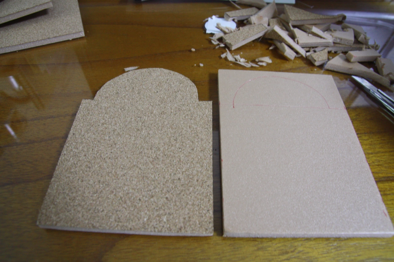 150515 코르크판에 핀 꽂기 002.JPG