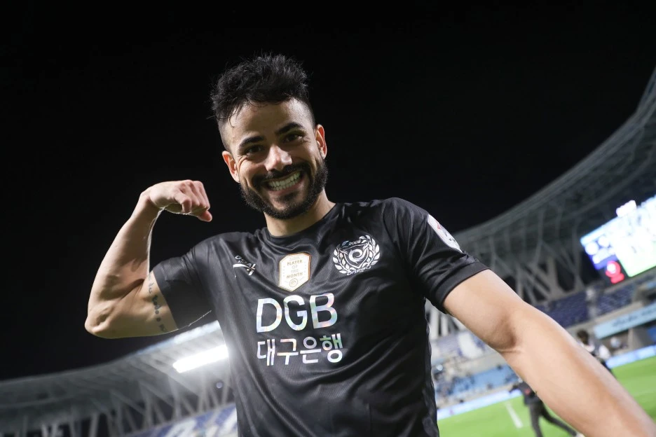 K%EB%A6%AC%EA%B7%B81_30R_MVP_%EC%84%B8%EC%A7%95%EC%95%BC(%EB%8C%80%EA%B5%AC)_(2)_20210922_110852.jpg?type=w1