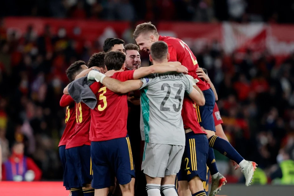 FEMGR1CX0Acr04H.jpeg?type=w1