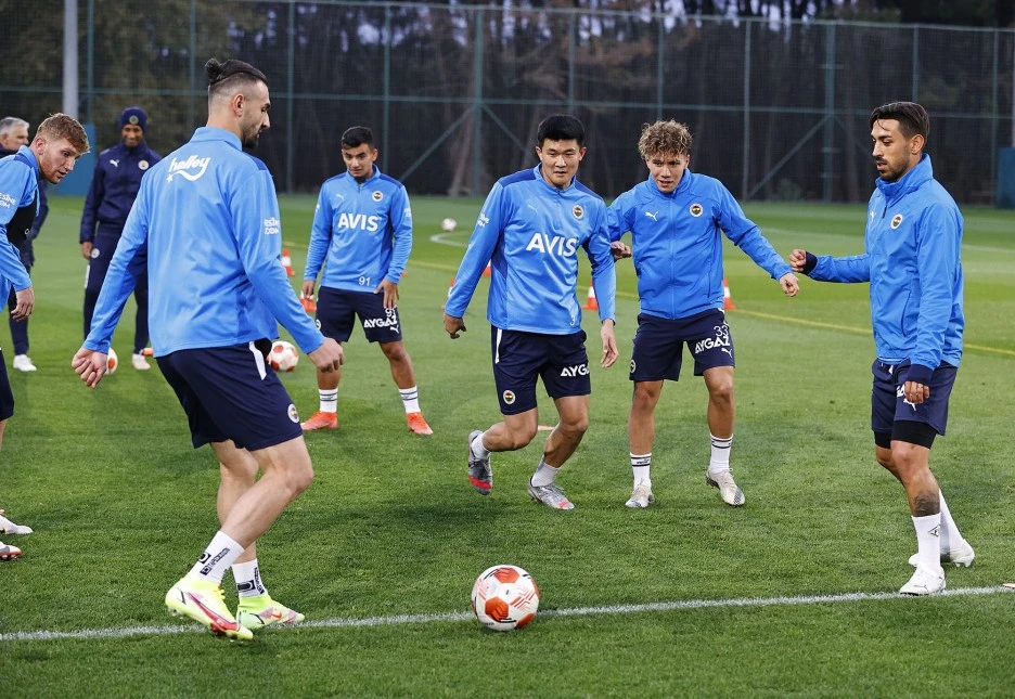 FCFCTdYXIA4lHVD.jpeg?type=w1