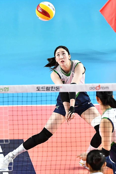 kovophoto_211021_2_09.jpg?type=w1