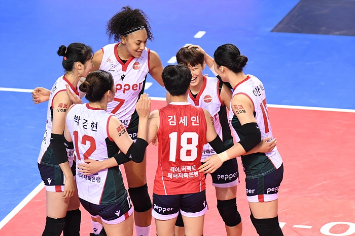 kovophoto_211109_2_10.jpg?type=w1