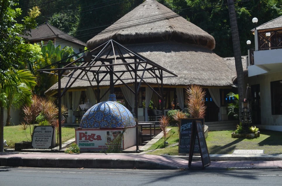 DSC_0832.JPG?type=w966