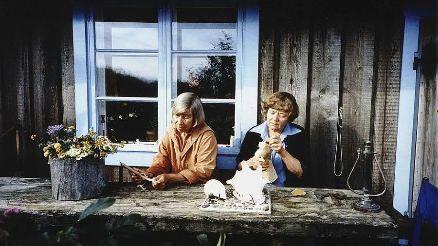 다운로드 (2).jpeg