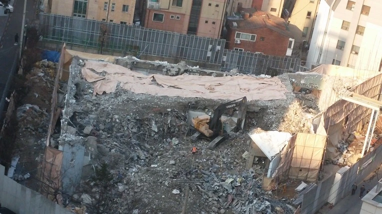 242CEB4858B9240C01C803