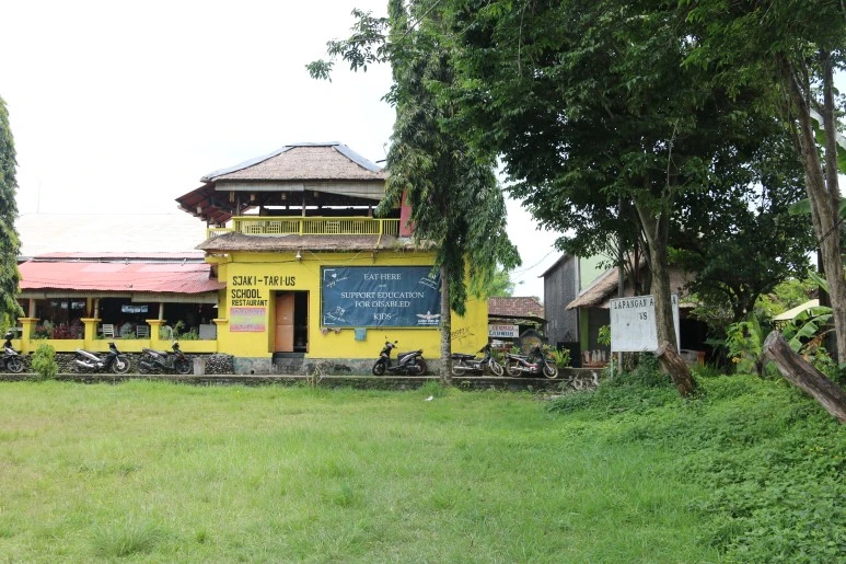 IMG_1437.JPG?type=w773