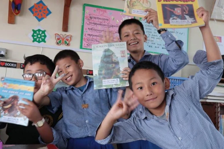 mobile_library_%281%29.png?type=w773