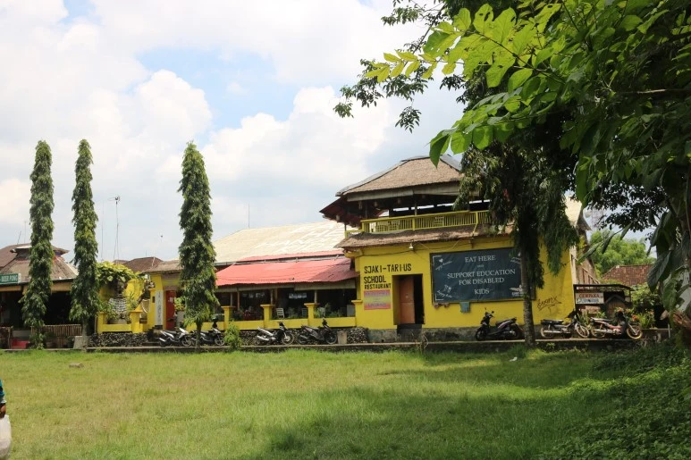 IMG_1433.JPG?type=w773