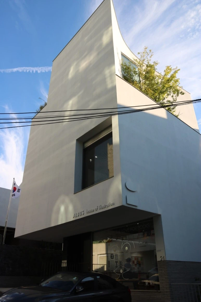 IMG_2960.jpg?type=w773