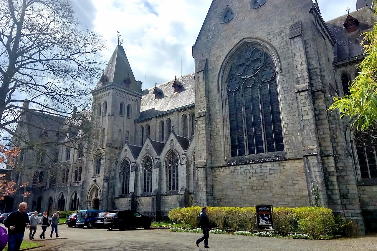 ahnee15_Abbaye de Maredret수녀원.JPG