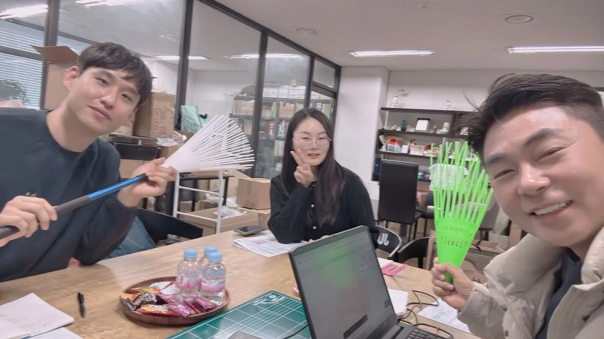 eyJidWNrZXQiOiJ0dW1ibGJ1Zy1pbWctYXNzZXRzIiwia2V5Ijoic3RvcnkvZGNjZmQ0NGEtOWEwMi00MDMxLTkzZTMtNzU0NjgxZjJjZjFiL2IzMzkyODU2LTBjZTQtNDA3OC04ZTVjLTQ1ZTdhYjVkYjRlMC5qcGciLCJlZGl0cyI6eyJyZXNpemUiOnsid2lkdGgiOjEyNDAsIndpdGhvdXRFbmxhcmdlbWVudCI6dHJ1ZX19fQ==