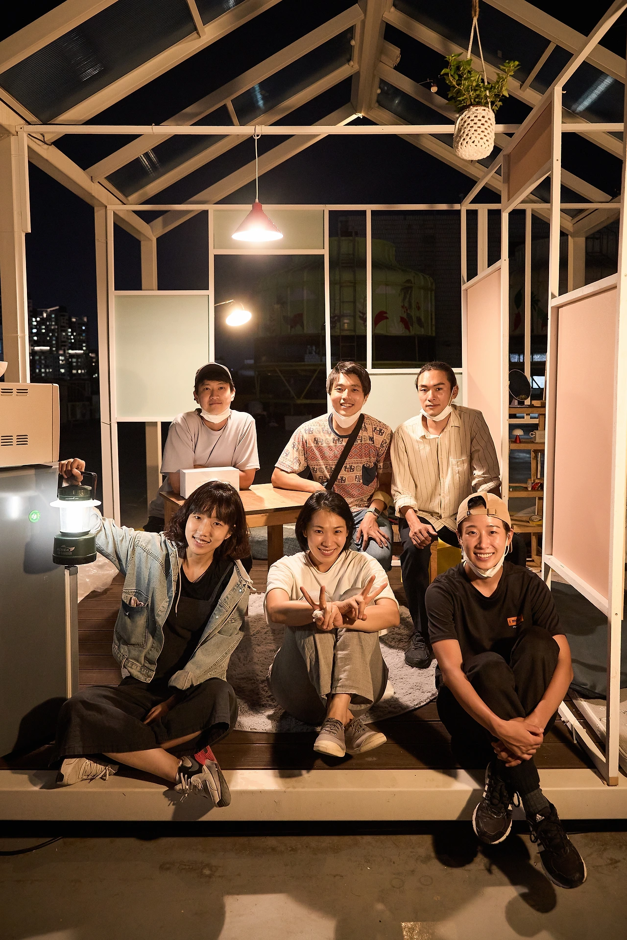 공연이 끝나고 난 뒤 단체 사진 (c) Daiyoon Lim.JPEG