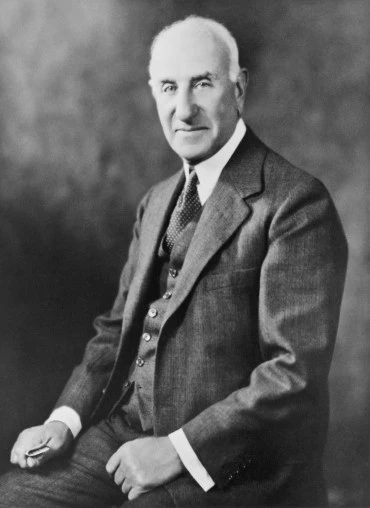 people-solomon-r-guggenheim-archives-a0040.jpg?type=w773