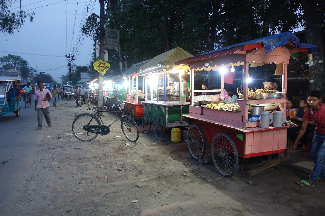 사진 1 -해가 질 무렵 모모  거리.JPG