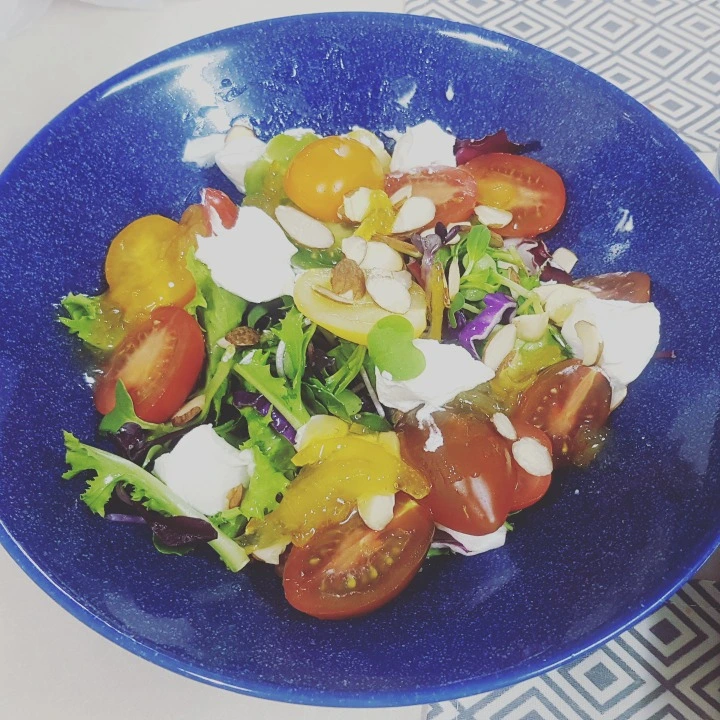 9948C8385AA66F4B309C30