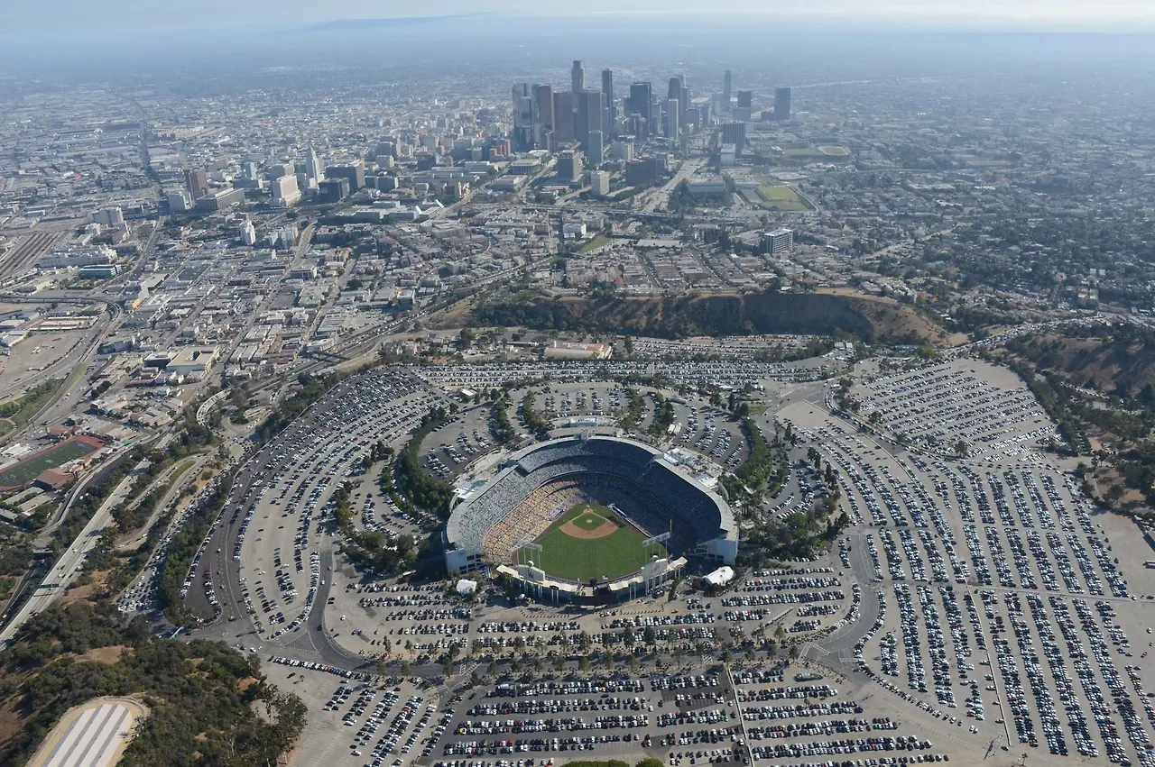 la-me-ln-bryan-stow-dodgers-stadium-201-001.jpeg