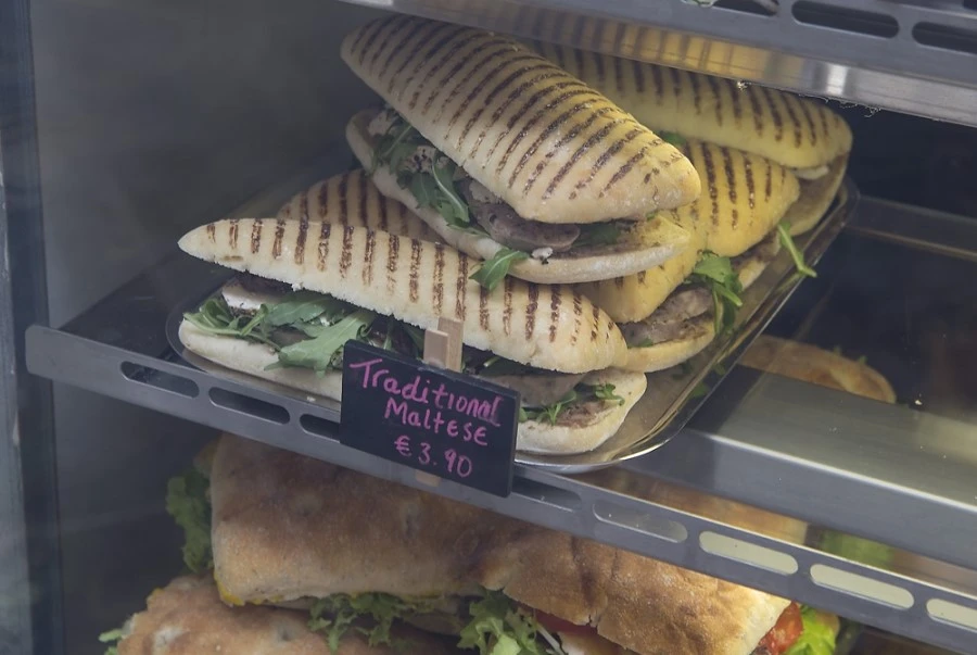 IMG_09801.jpg?type=w1