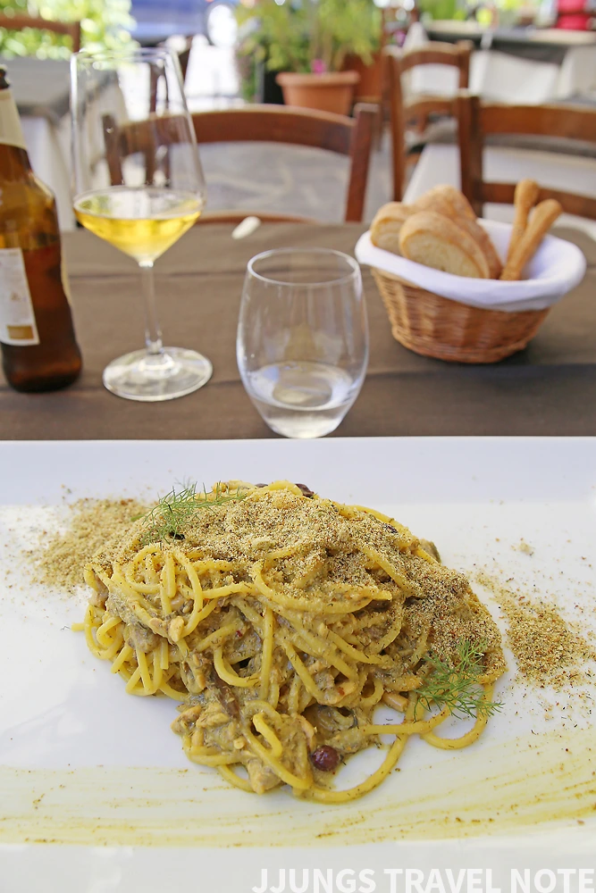 IMG_6047.jpg?type=w966