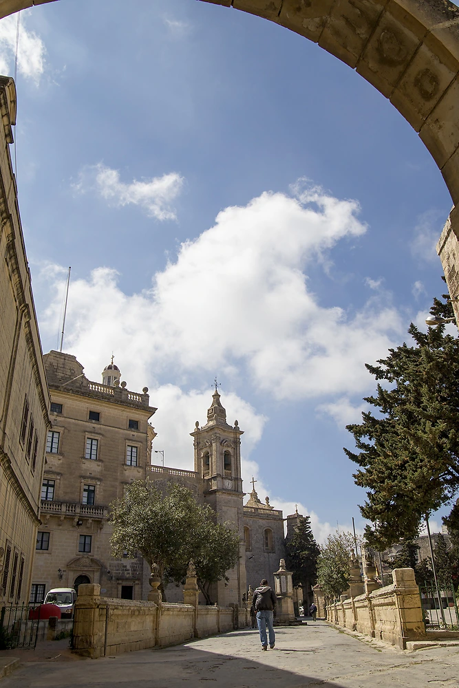 IMG_05291.jpg?type=w1