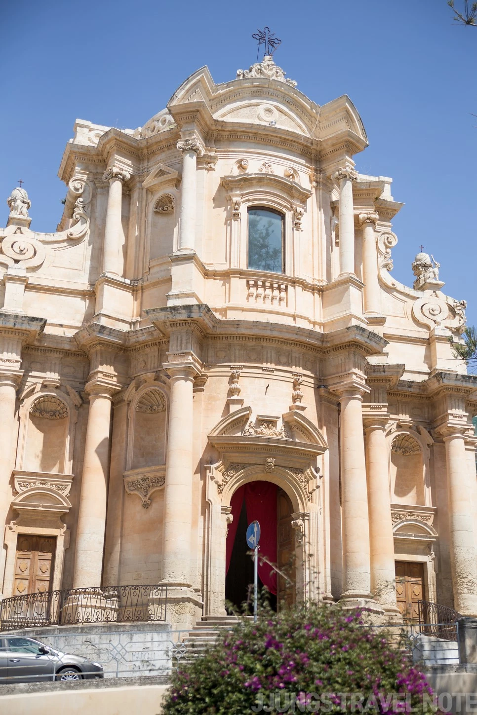 IMG_3565.jpg?type=w966