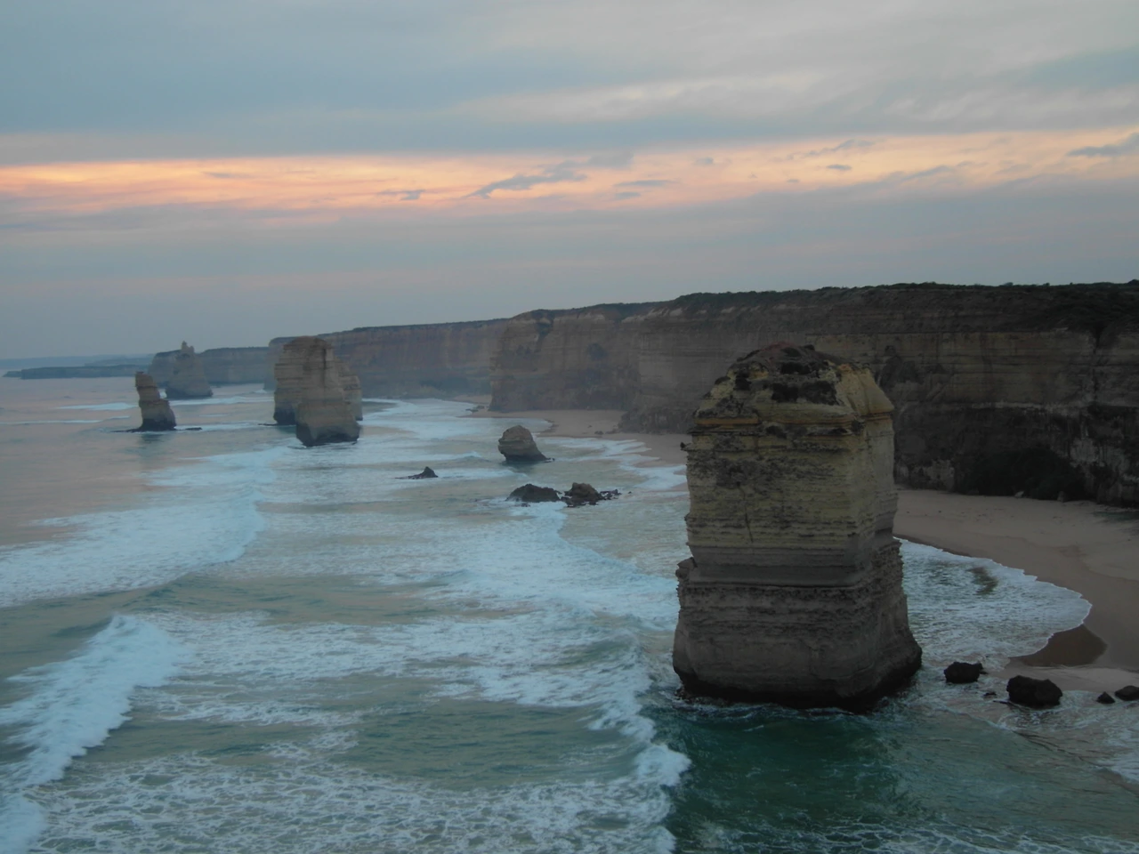 1. 부서지는 바위들 - 그레이트 오션로드 (12).JPG