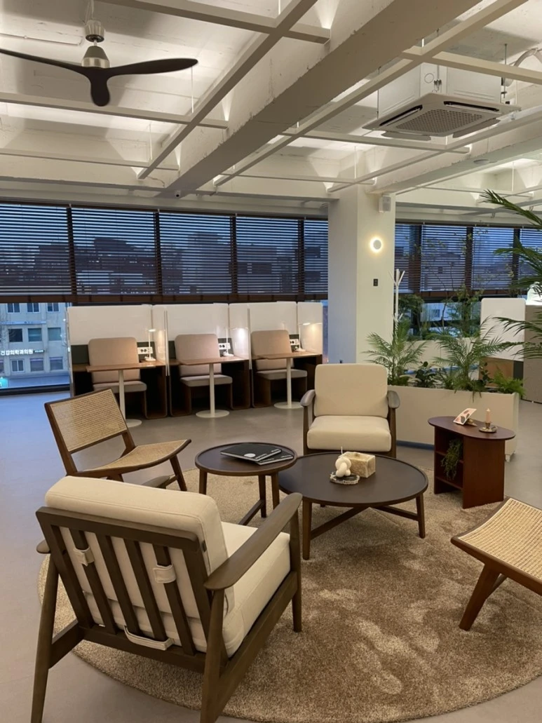 IMG_2598.jpg?type=w773