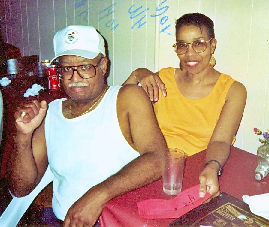 Dad & Mom in 1993.JPG