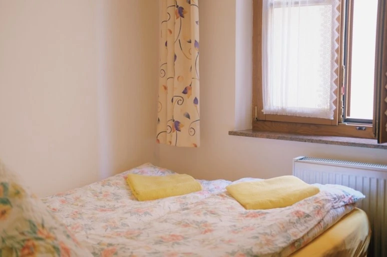 6604550A-9E96-4D46-84EB-6CFB6F90F42E.jpg?type=w773