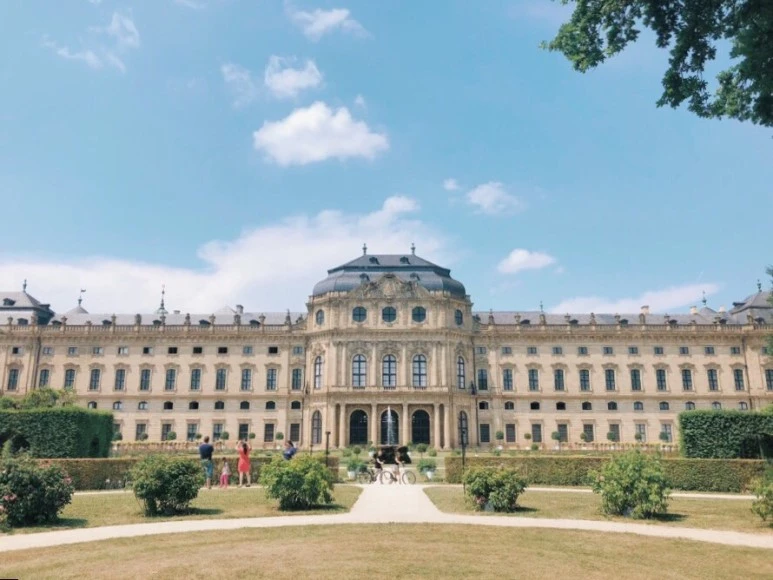 output_269985925.jpg?type=w773