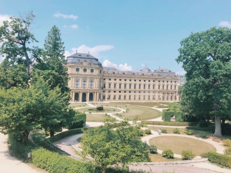 284A79AA-A2E8-4292-86B4-6F54E300C62F.jpg?type=w773