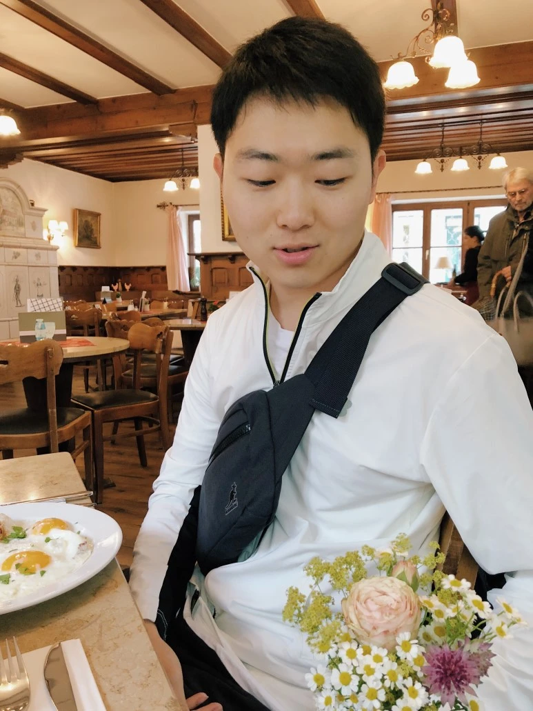 A14F5BB8-E994-43CD-9ABC-3962568F8EB1.JPG?type=w773