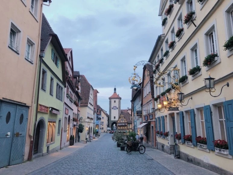 ED8300D8-FE7D-4CDD-8215-FB664AD00321.jpg?type=w773