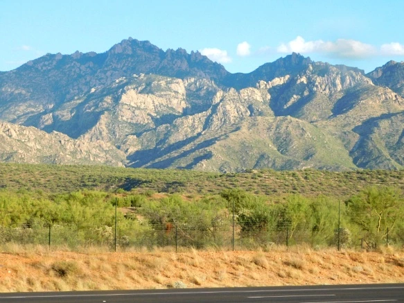 9906093359C879900EBF8B